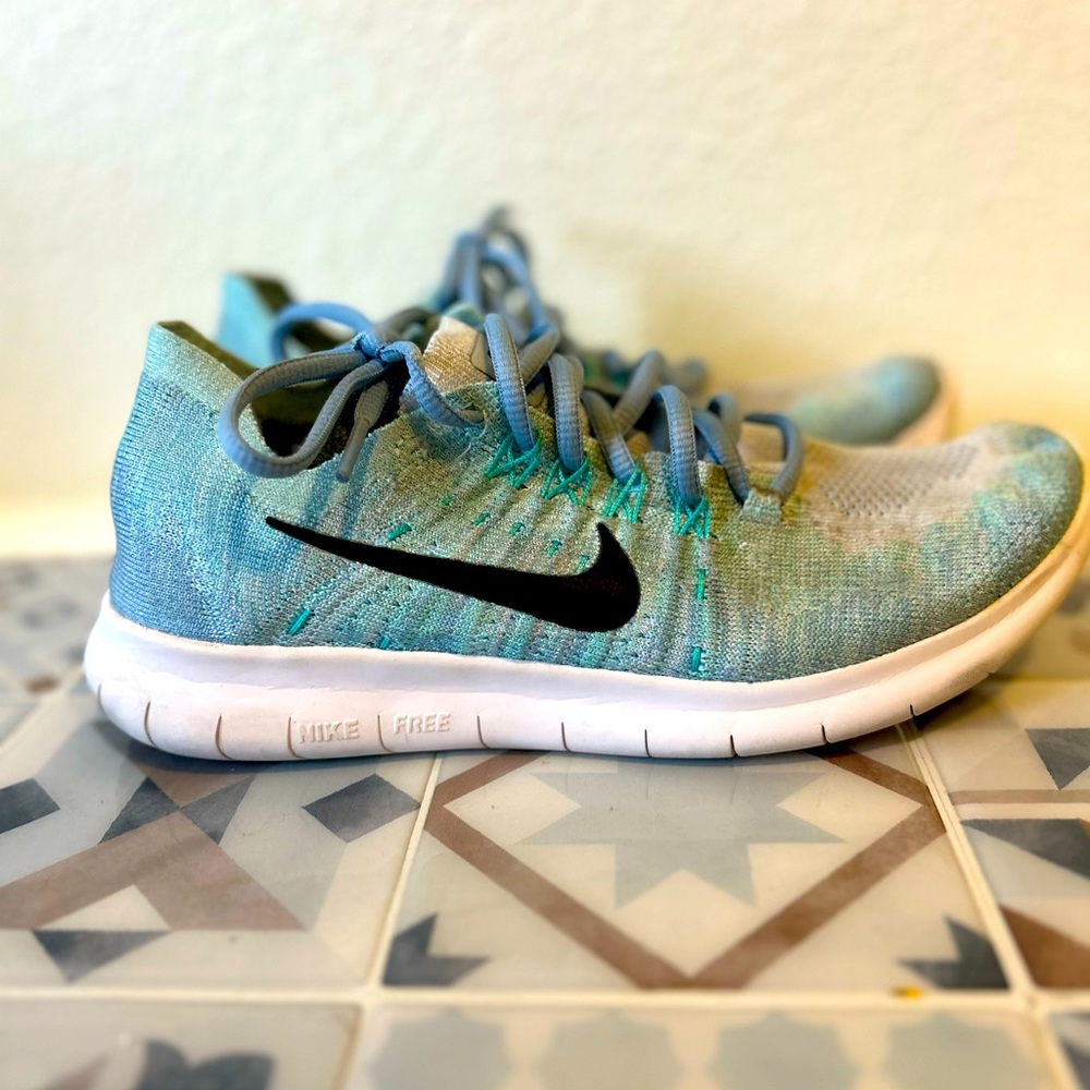 Nike Free Flyknit